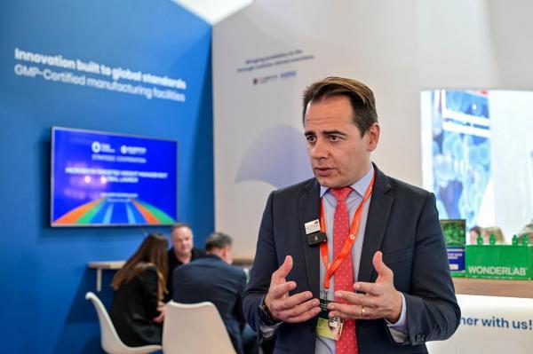 万益蓝WONDERLAB亮相欧洲国际营养保健食品展 中欧科研力量联动发布靶向菌群全球解决方案(图3)