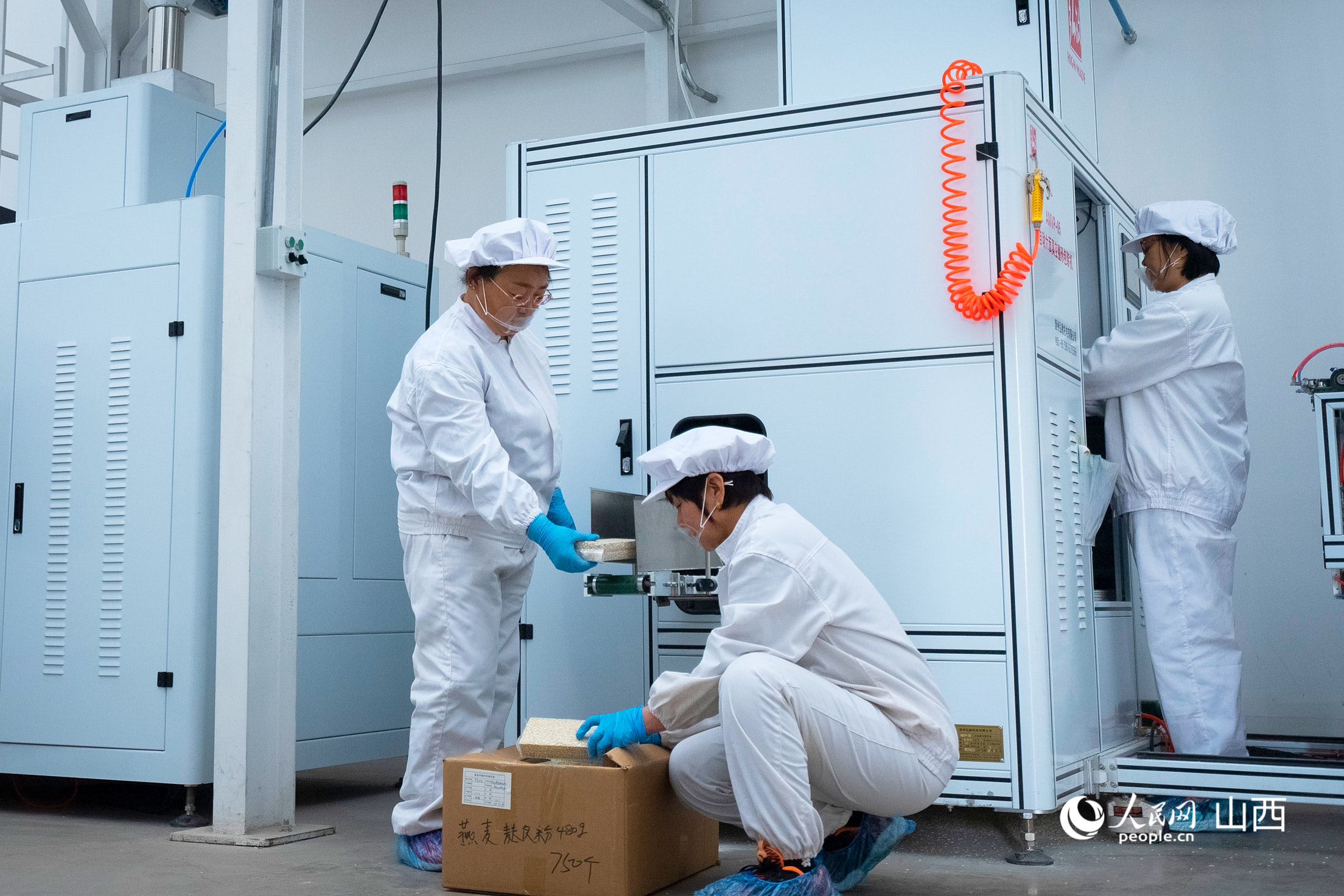 走进民企看发展 山西天池：市场导向 把燕麦产业撑宽拉长(图2)