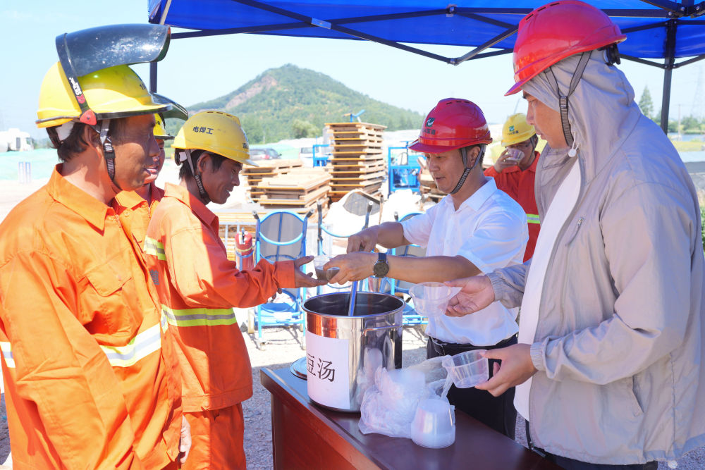 应对持续高温天气 各地多举措稳生产保民生(图2)