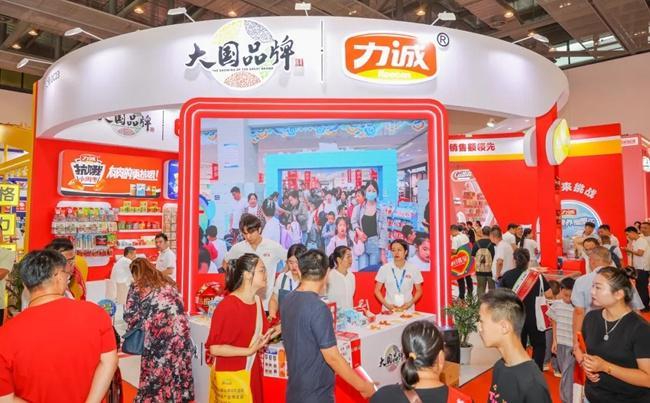 全球买家云集世界优品汇聚 第九届海峡两岸食品交易会在福建晋江开幕(图5)