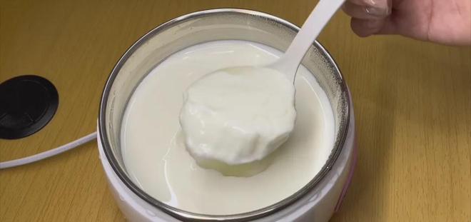 七大著名酸奶全军覆没实为科技糖水别再当冤大头！