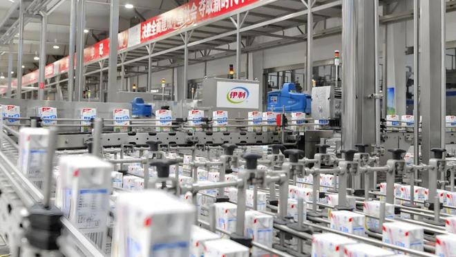 伊利的危与机：2024年营收净利双降！董事长潘刚薪酬和分红约37亿元日均进账超101万元(图6)