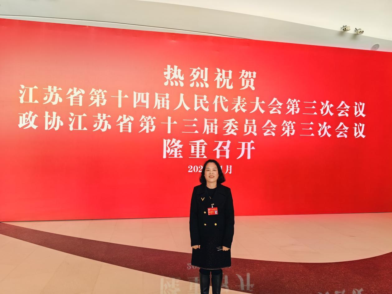 江苏省政协委员钟小仙：践行大食物观打造“盐碱地饲草产业和种养结合”江苏示范