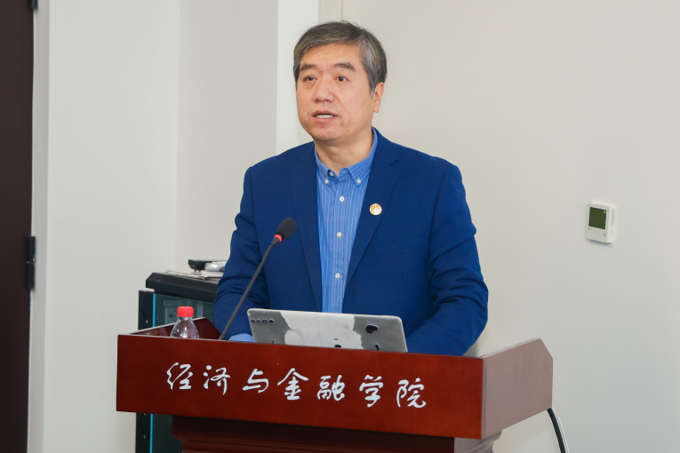 可持续发展经济学前沿论坛在西安交大举办(图2)