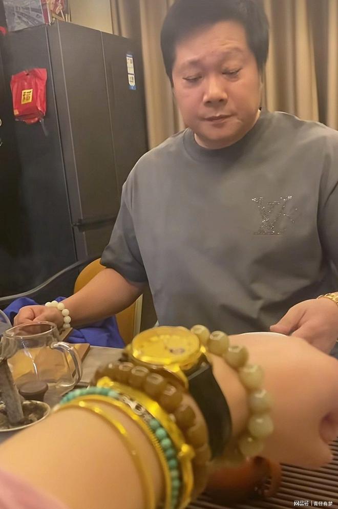 北京肖哥英年早逝45岁家藏原石房产豪车无数(图8)